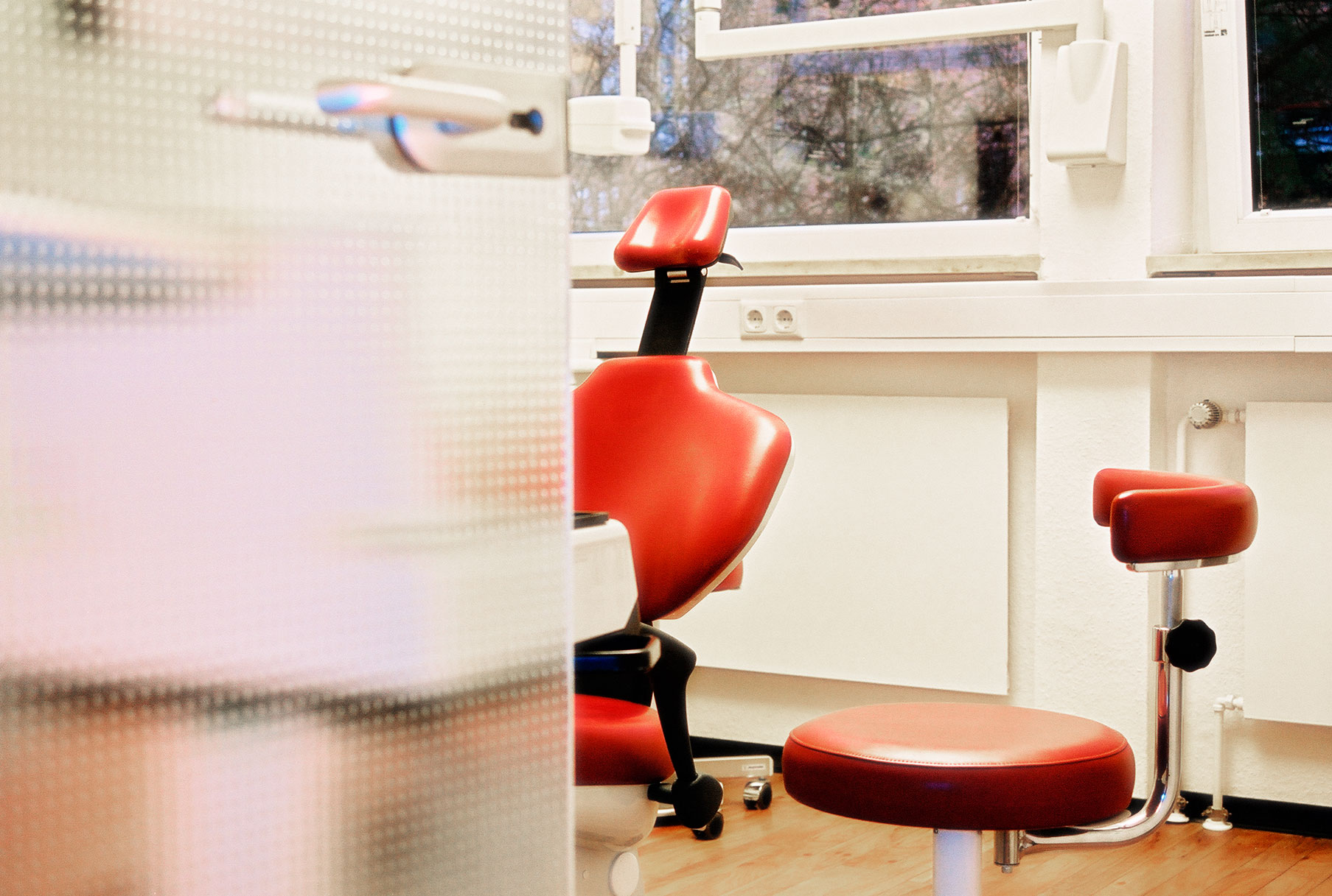 Home2-Dr-med-dent-adre-von-peschke-zahnarztpraxis-kiel